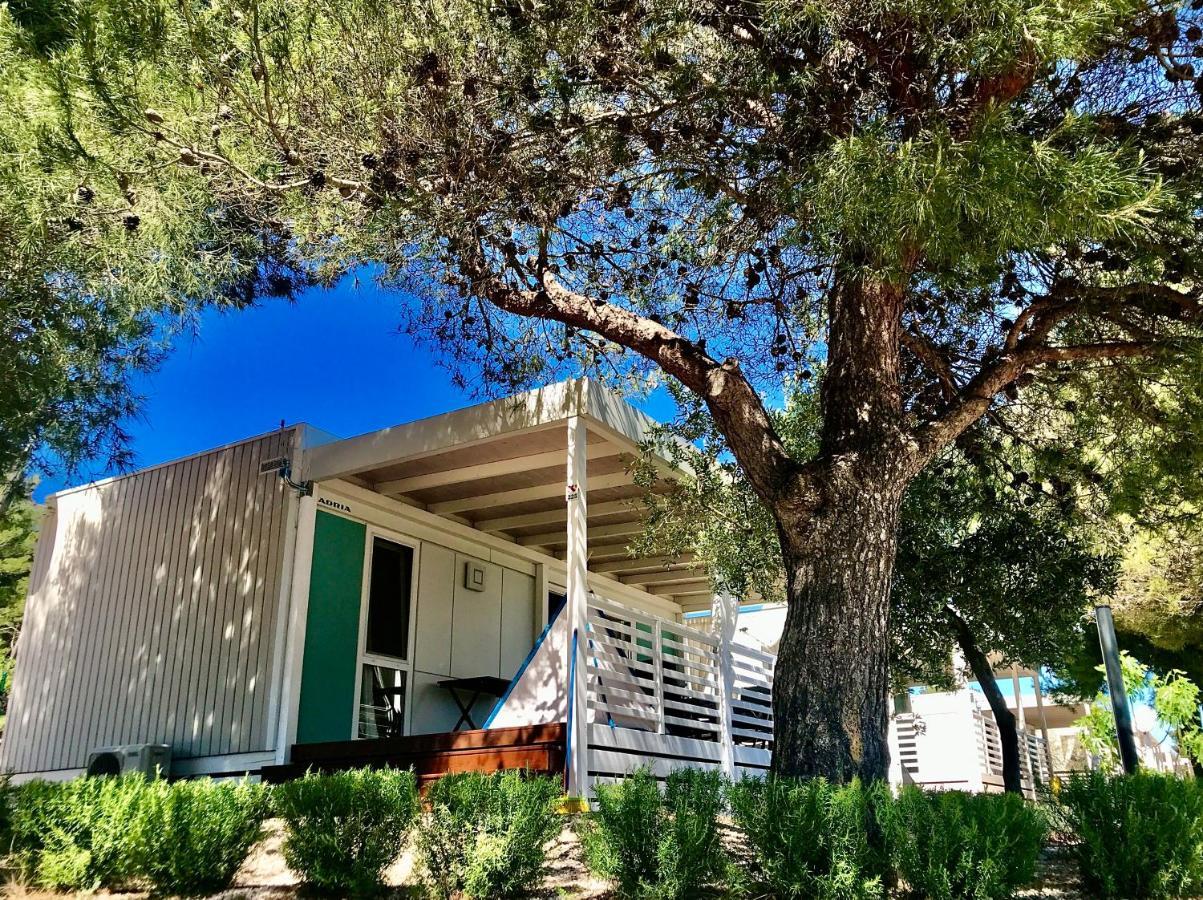 M&L Mobile Home Jezera Exterior foto